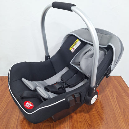 Bright Stars Carry Cot - Gray & Black