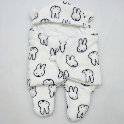 High Five - Swaddling Blanket - Rabbit