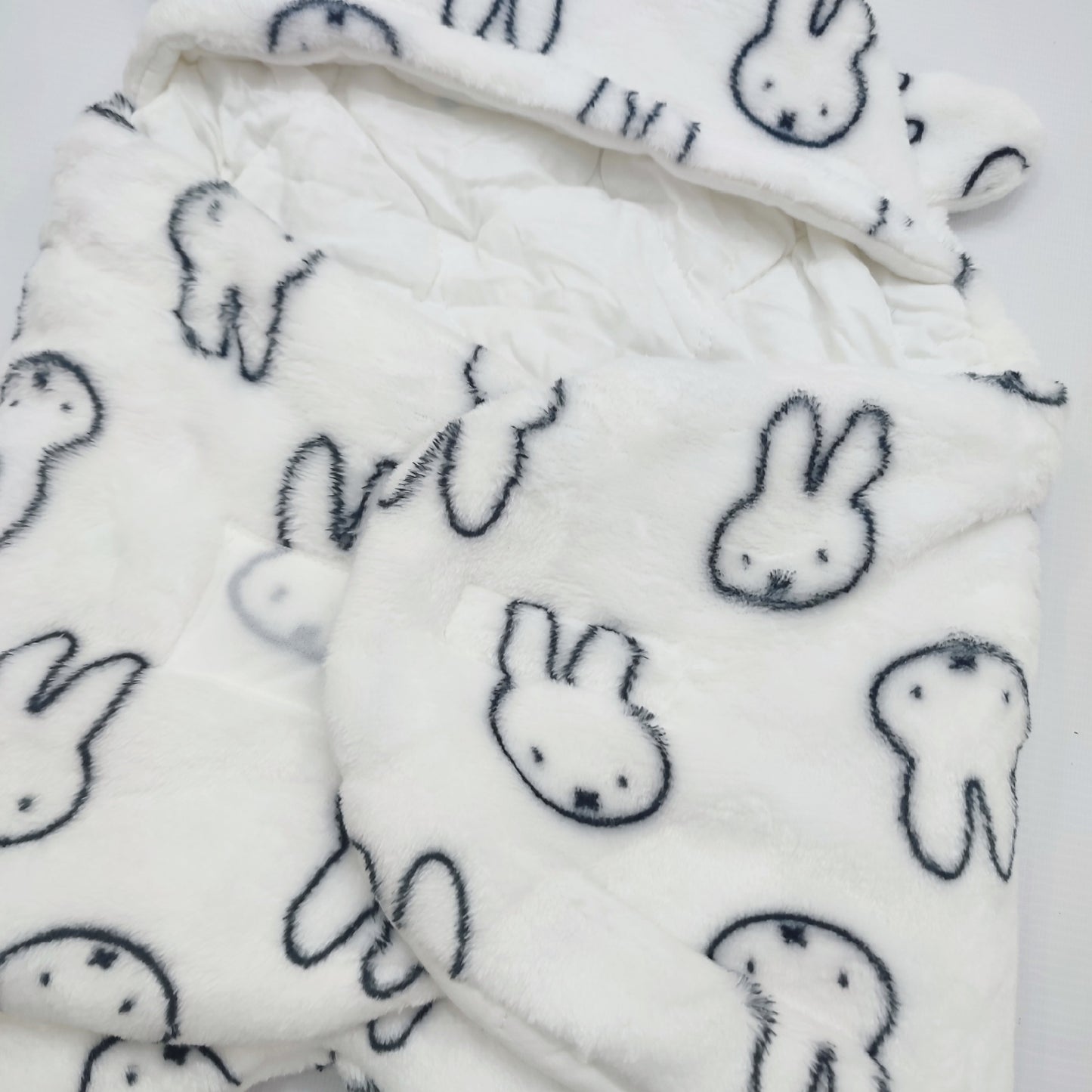 High Five - Swaddling Blanket - Rabbit