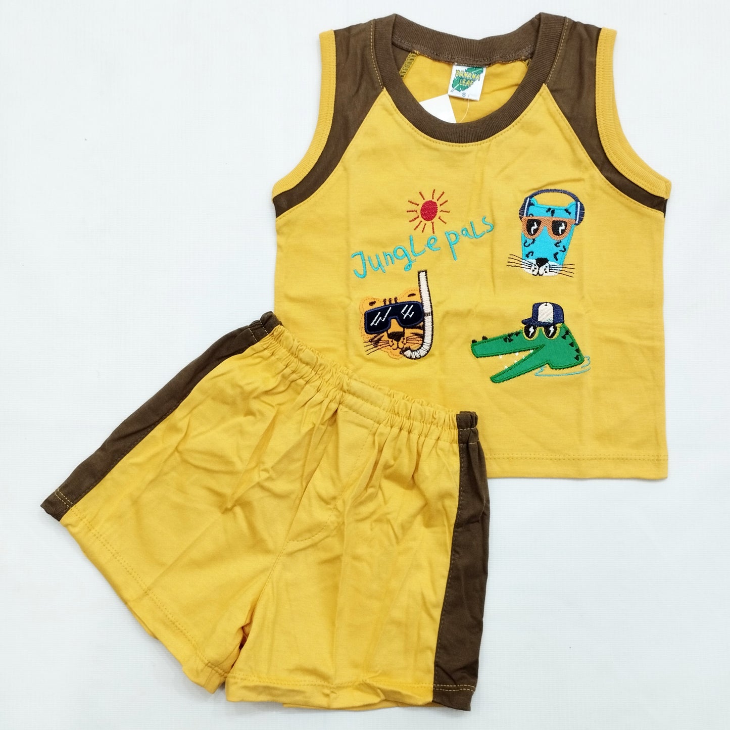 Sando & Nicker - D5 - Yellow