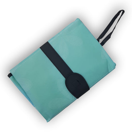 Chieea Diaper Changing Clutch - Green